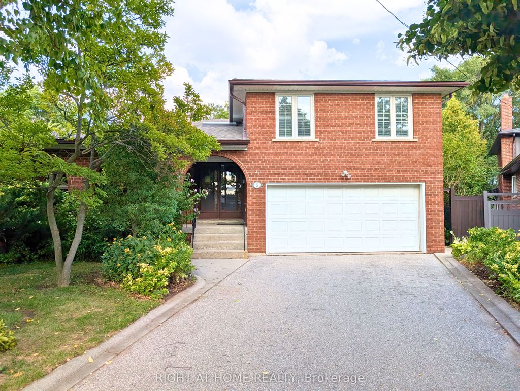 Photo of 5 Greyswood Court, Toronto, ON M9P 3P8 (MLS # W12385532)
