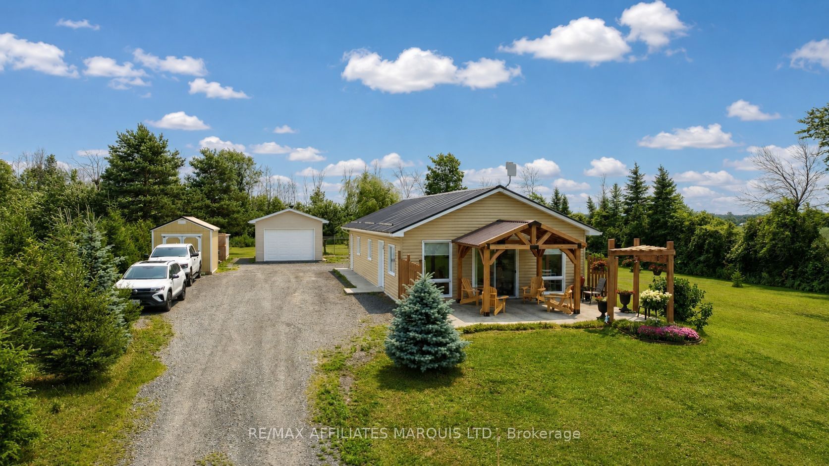 Photo 1 of 25 — 18442 Diversion Road, North Glengarry, ON K0C 1B0