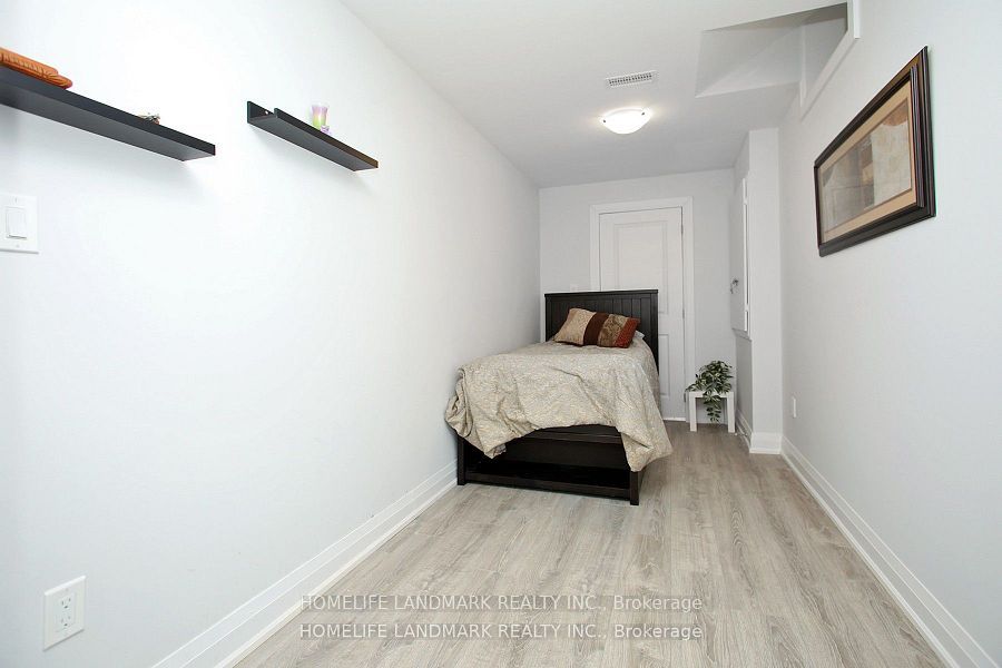 46 Seguin Street FURNISHED BASEMENT