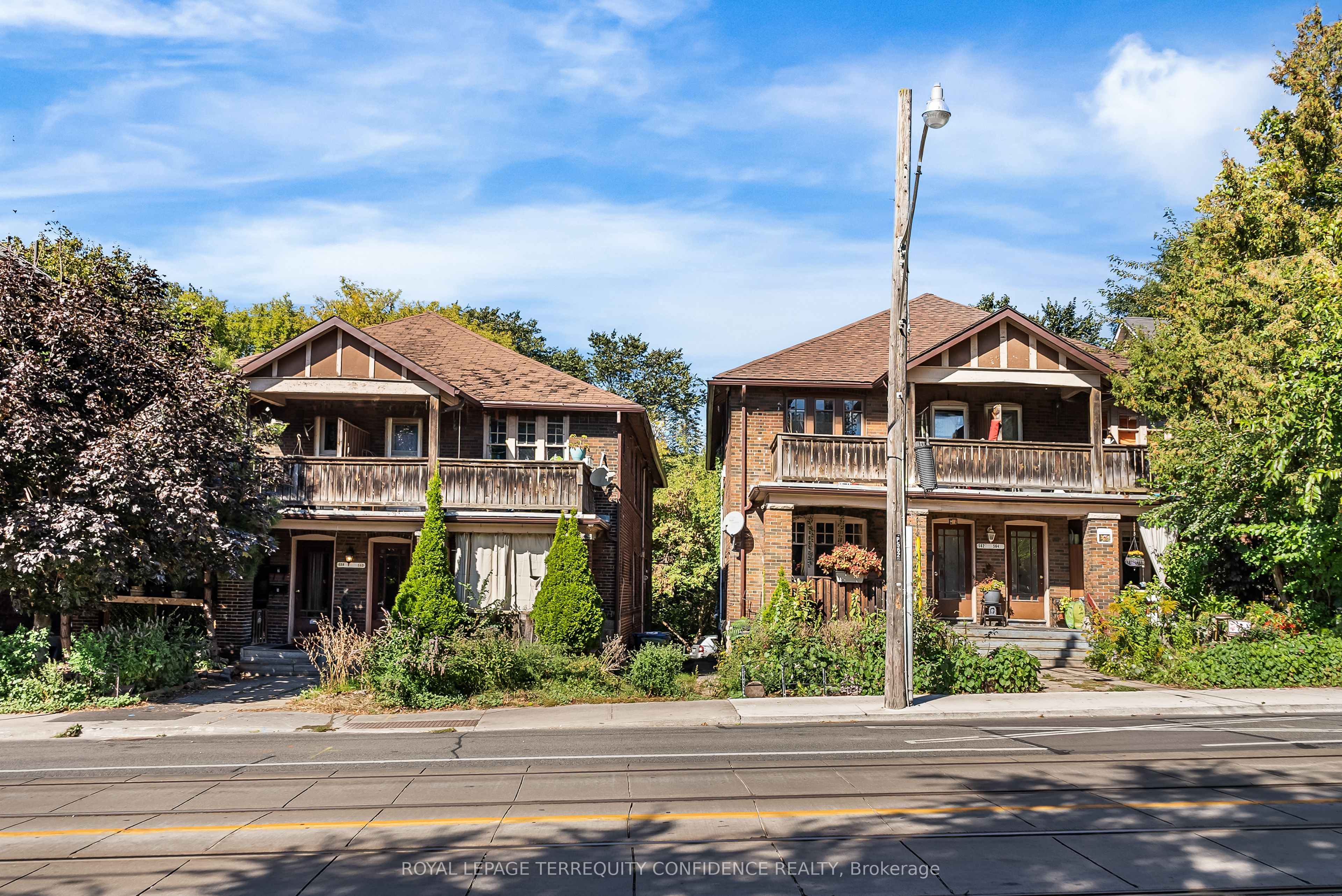 558-562 Kingston Road