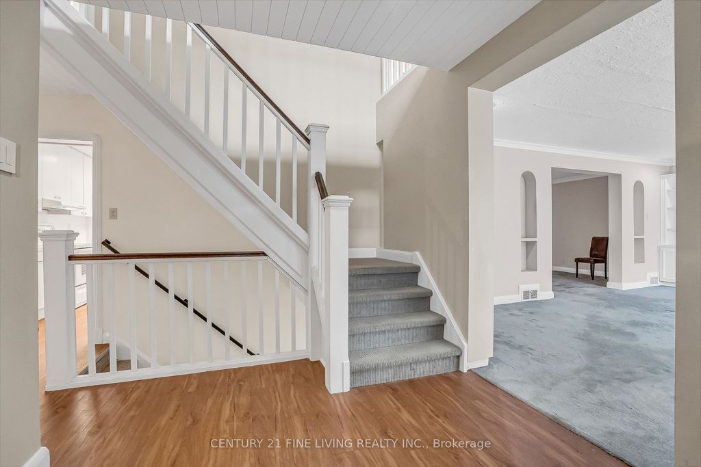 Photo of 20 OWEN Boulevard, Toronto, ON M2P 1E9 (MLS # C12546196)