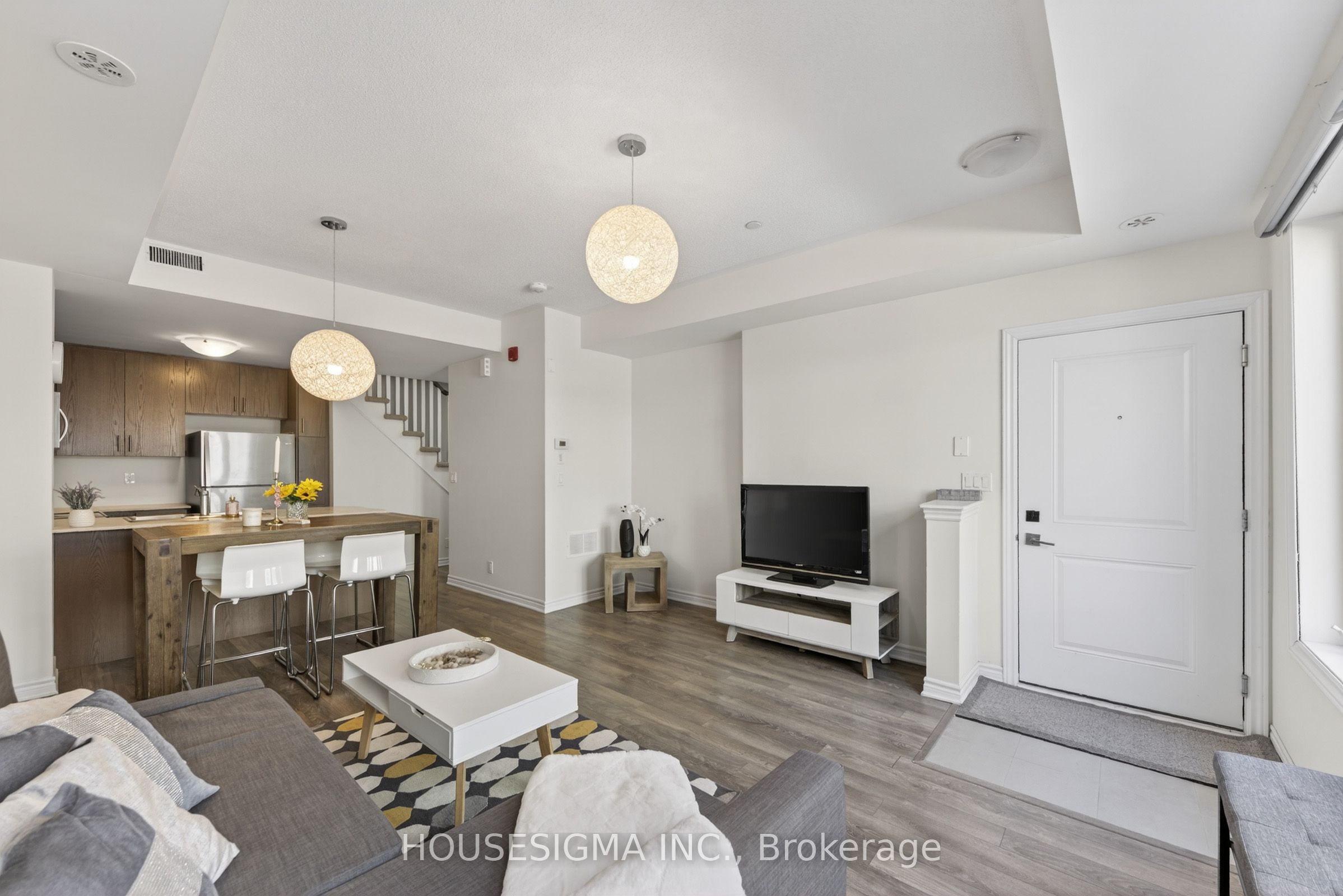 85 Eastwood Park Gardens 5