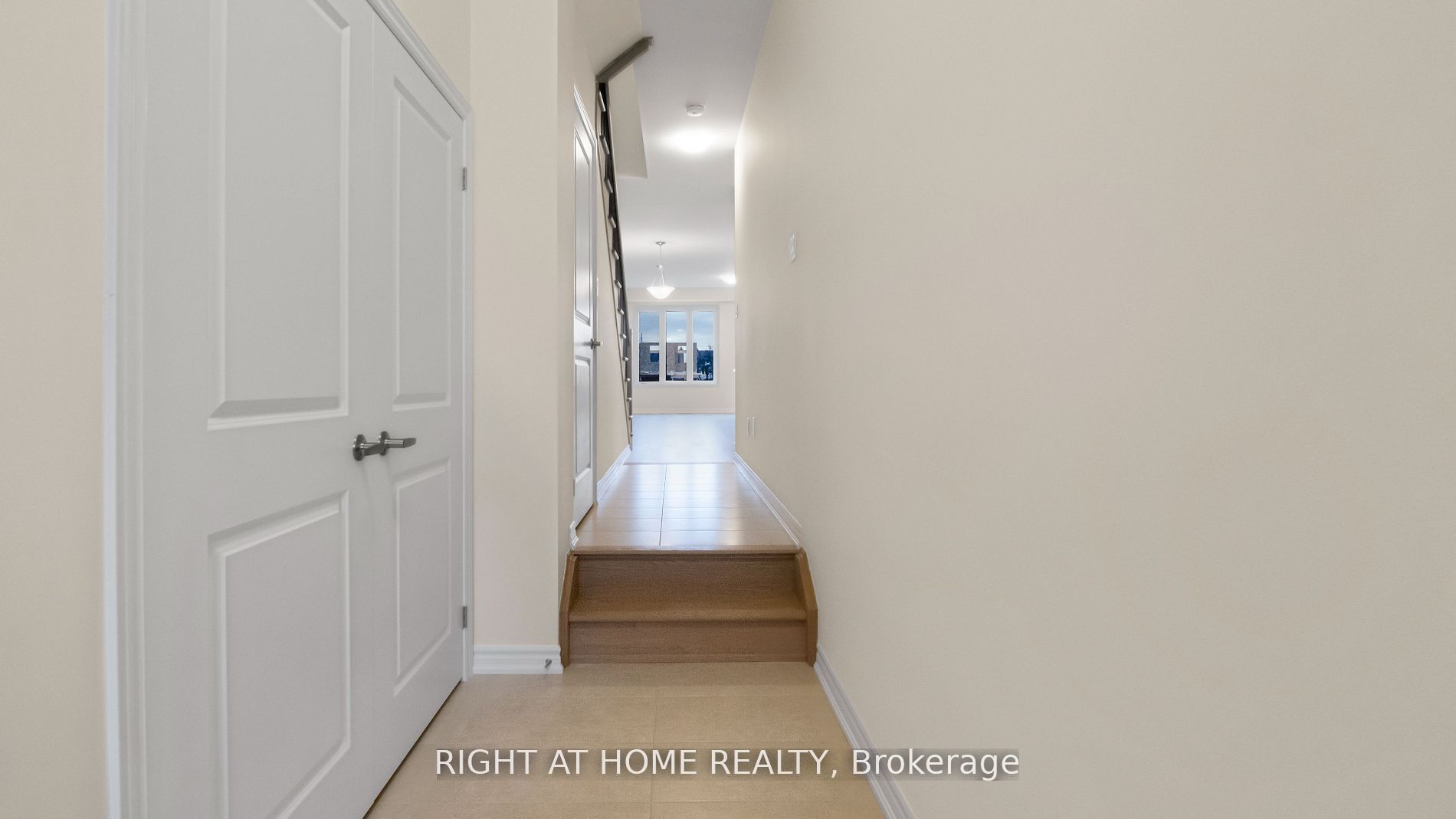 1428 Almonte Drive
