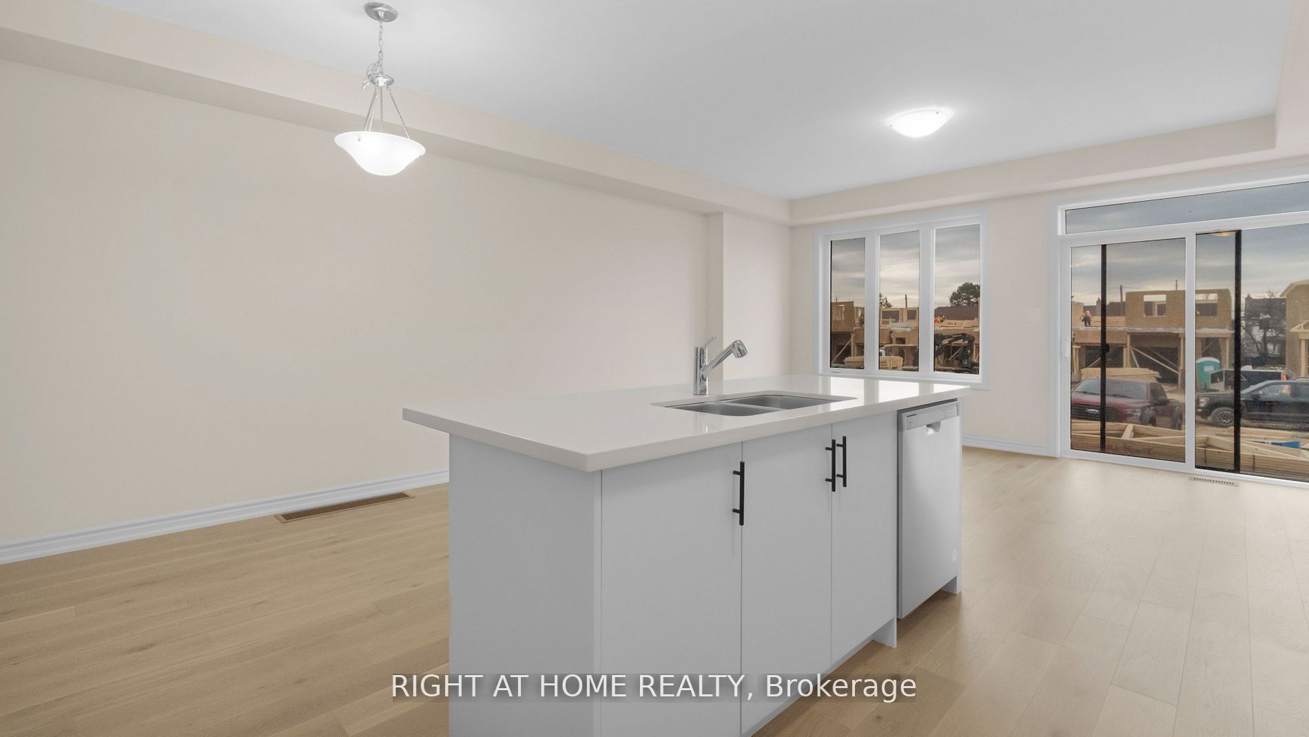1428 Almonte Drive