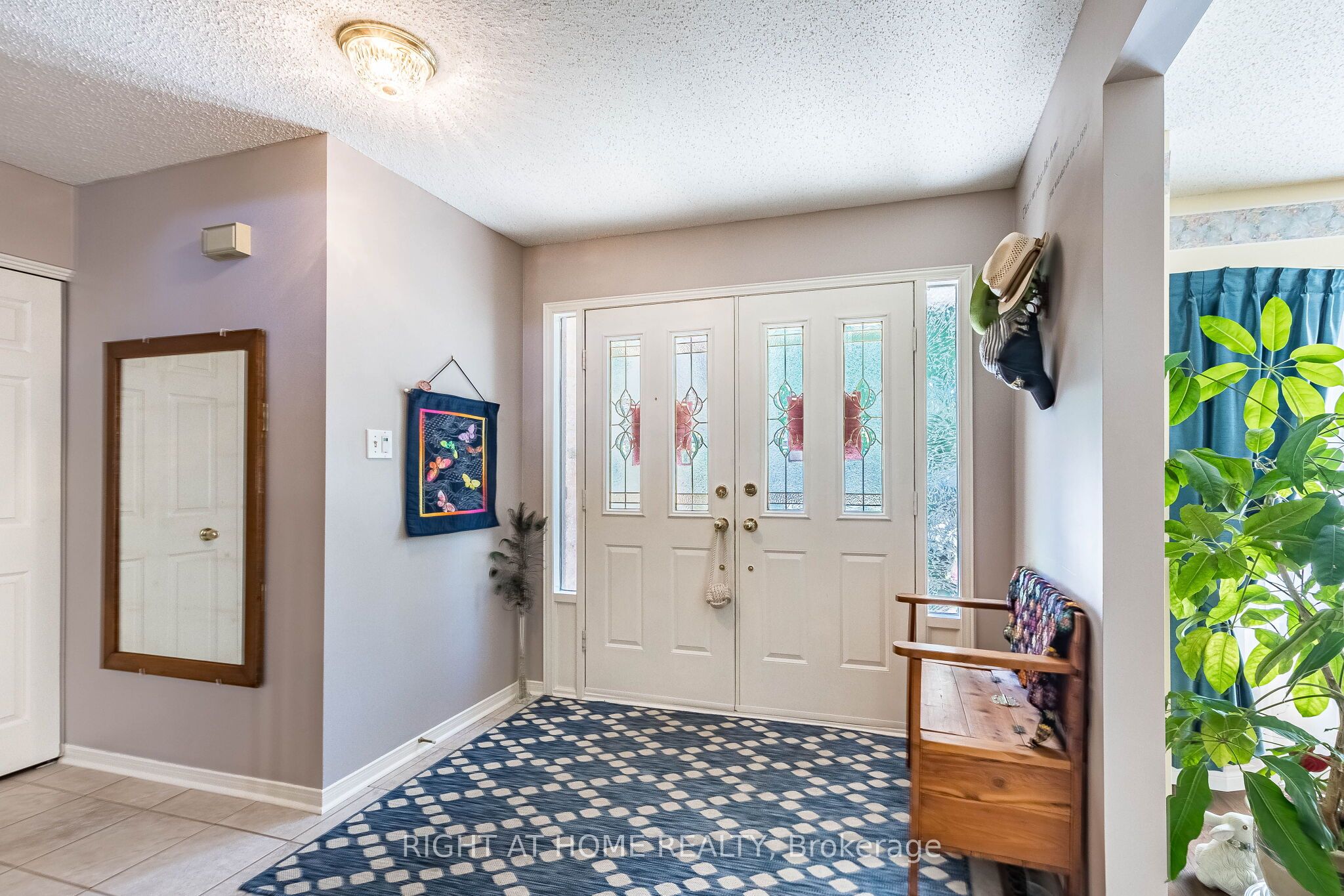 3088 Spring Creek Crescent