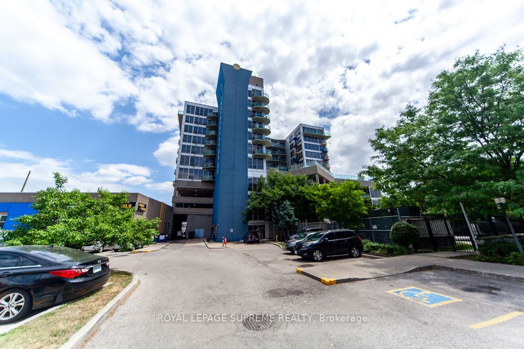 Photo of 1600 Keele Street #706, Toronto, ON M5H 5T5 (MLS # W12478046)