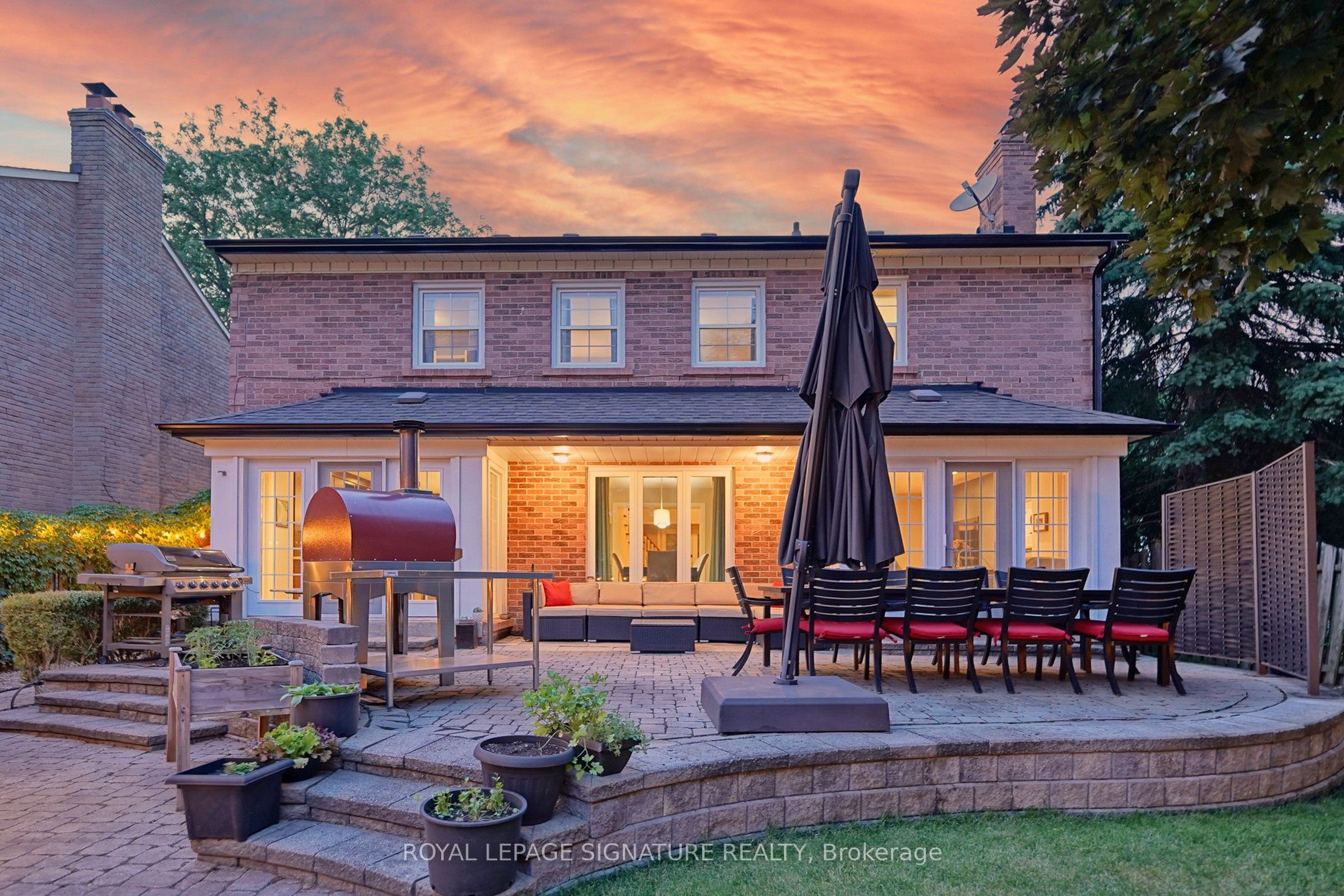 60 Ferndell Circle