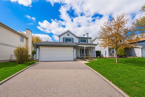4 Mount Forest Drive Brampton ON L6Z 1B7