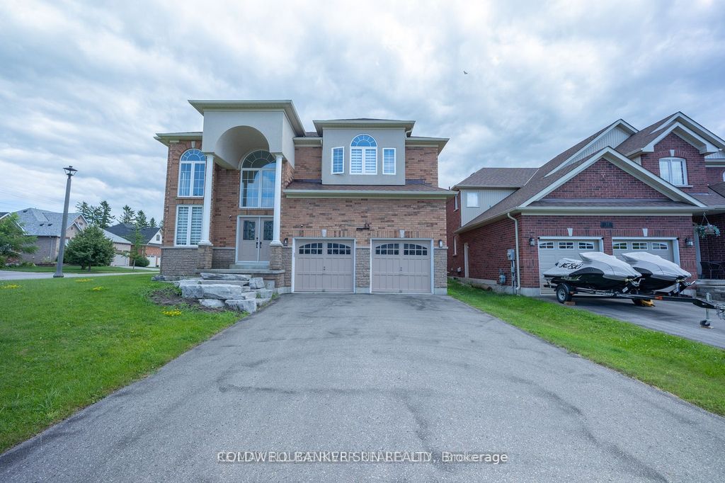 Photo of 33 Ellis Crescent, Kawartha Lakes, ON K9V 0A5 (MLS # X12580762)