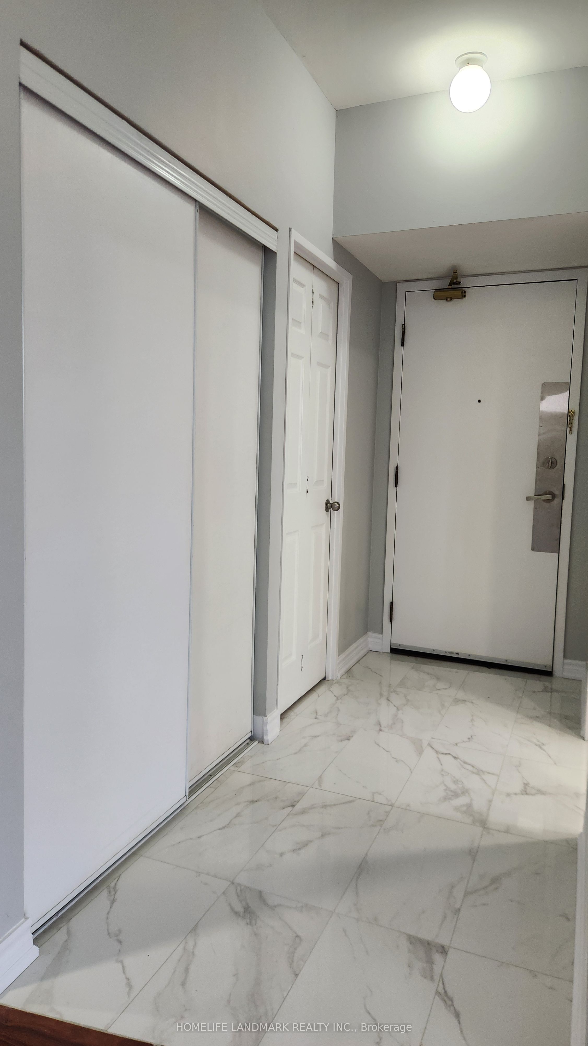 6 Humberline Drive 1103