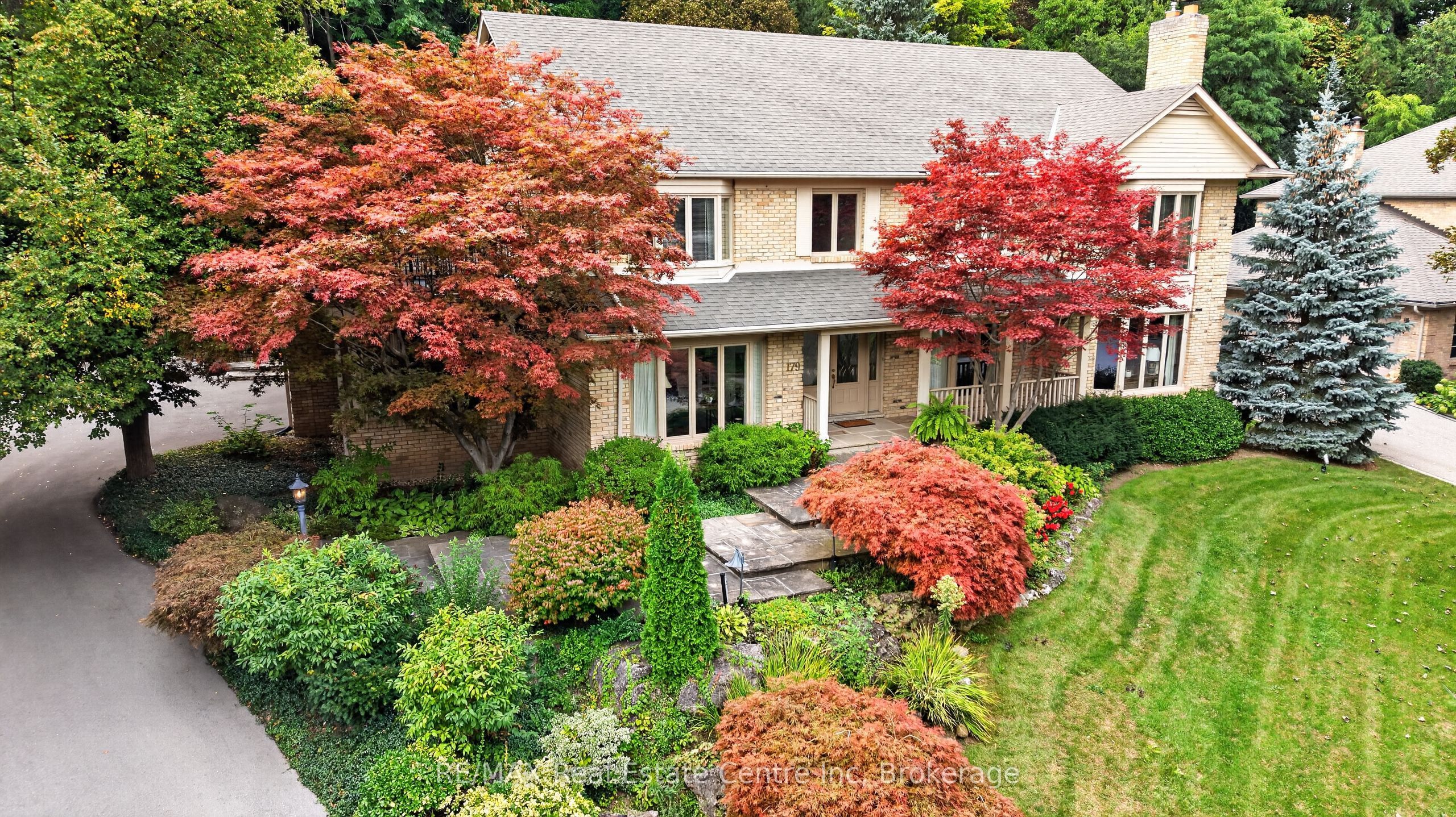 179 Oaklands Park Court