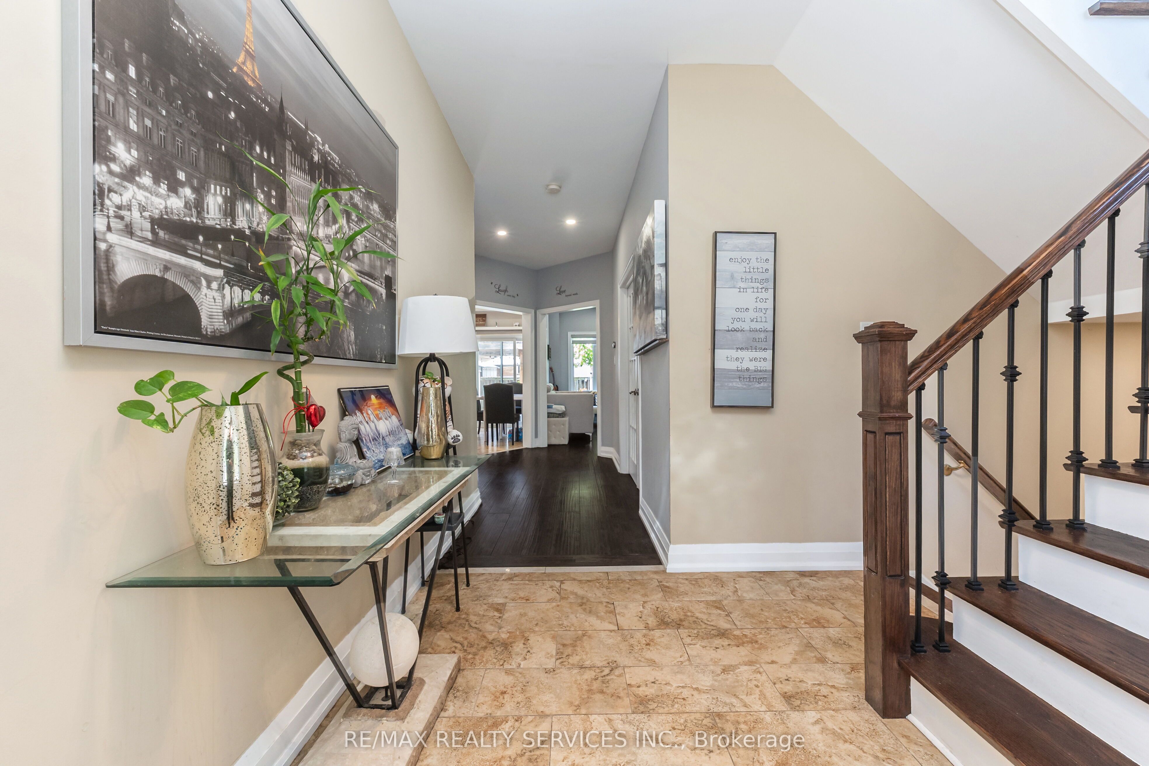 29 Sir Jacobs Crescent
