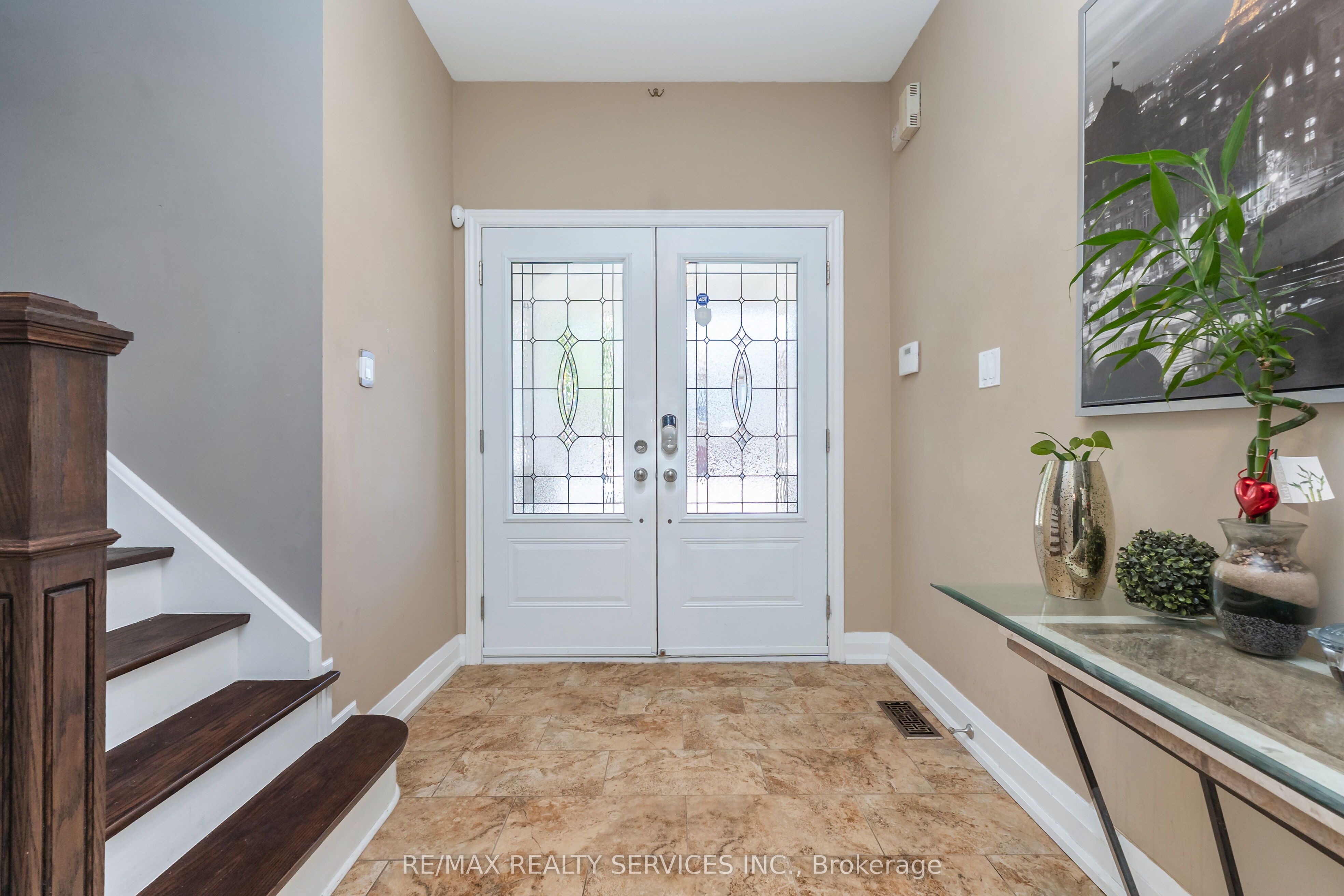 29 Sir Jacobs Crescent