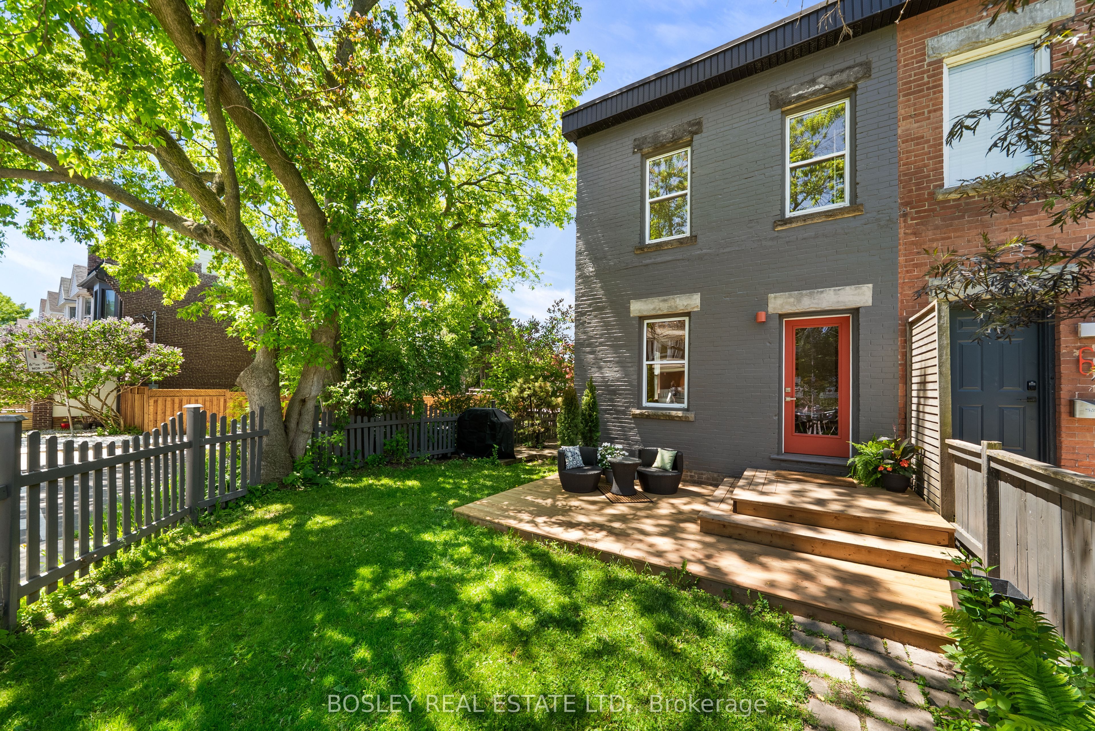 16 Dorothy Street