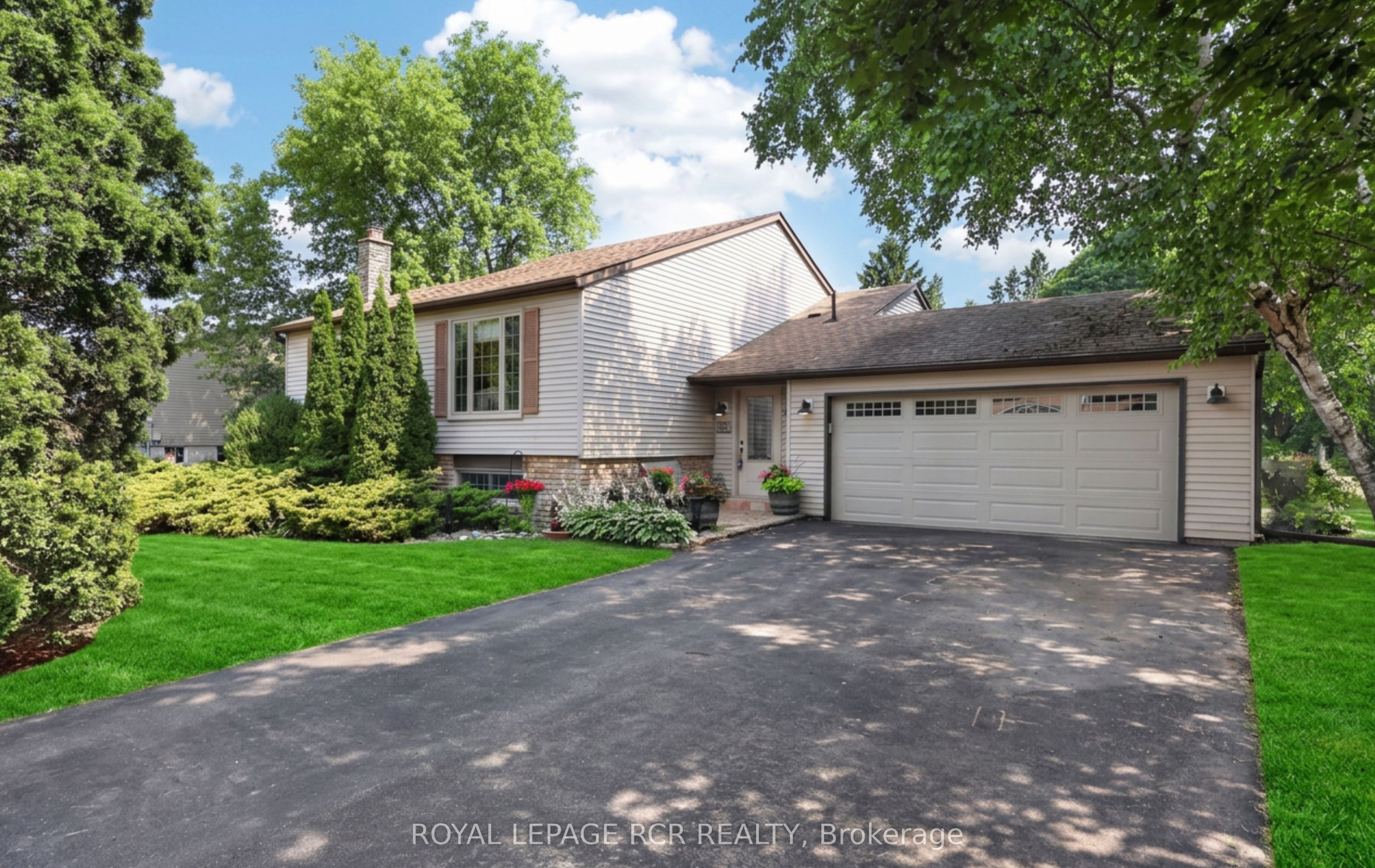 60 Holmes Drive