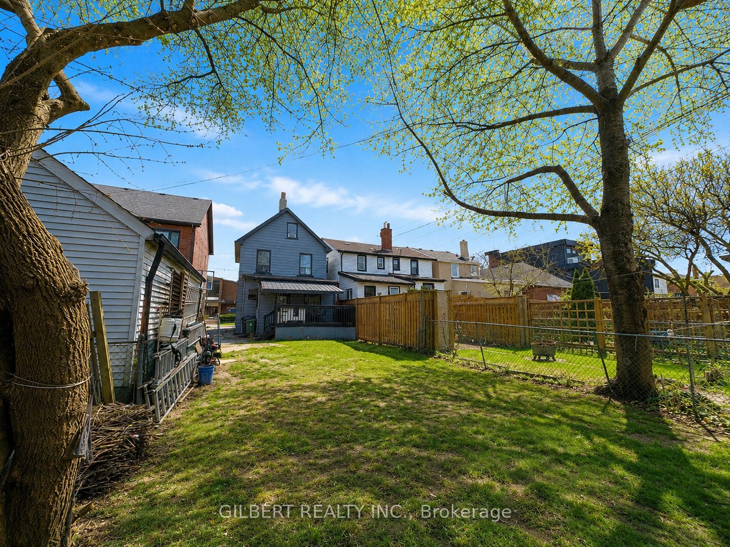 405 Westmount Avenue