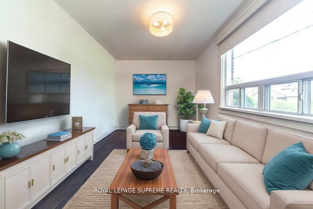 Photo of 109 Regina Avenue, Toronto, ON M6A 1R5 (MLS # C12394613)
