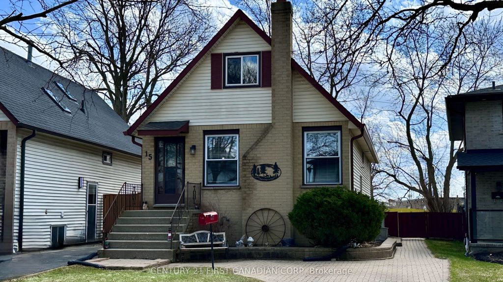 Photo of 15 Chancton Crescent, London South, ON N6E 2Y5 (MLS # X12958978)