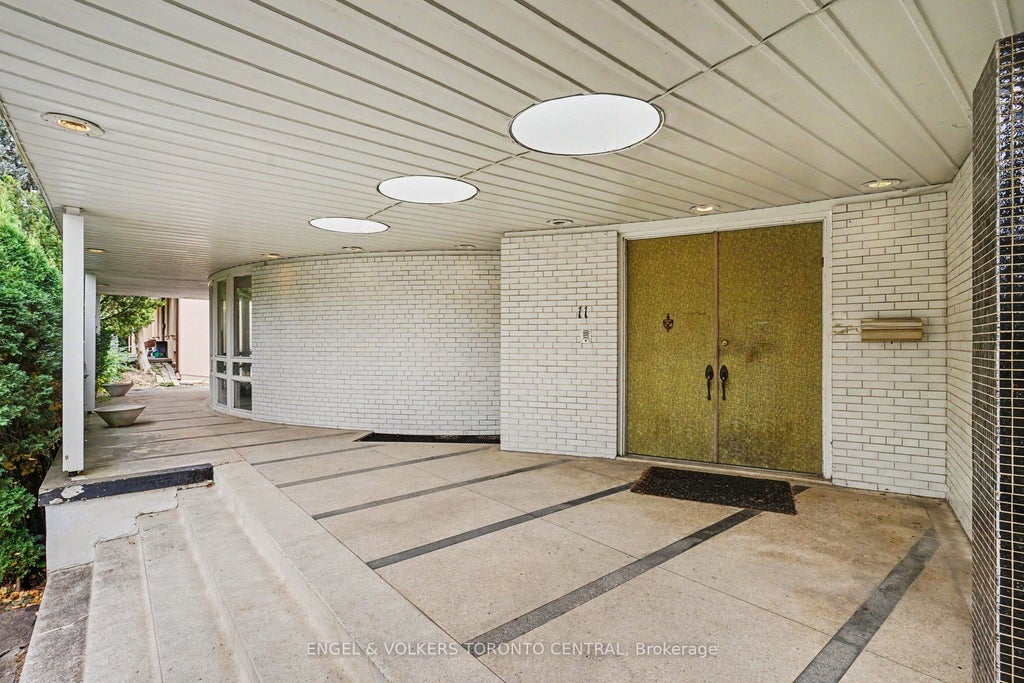 Photo of 11 Suncrest Drive, Toronto, ON M3C 2L1 (MLS # C13845982)