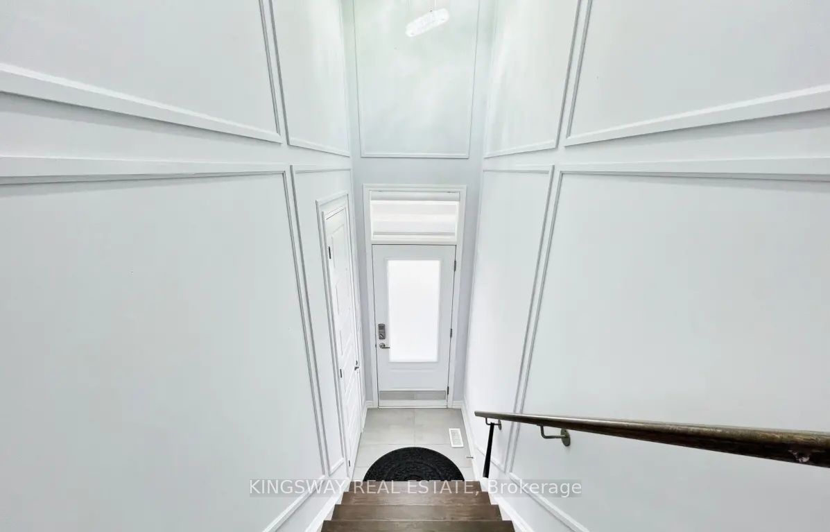 975 WHITLOCK Avenue 20