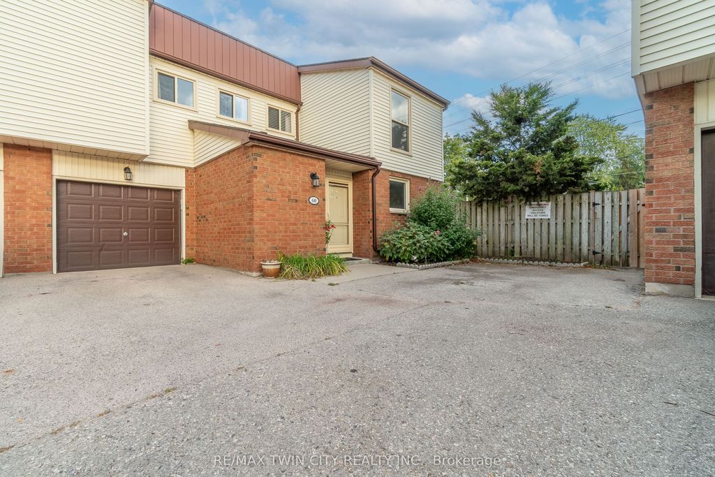 Photo of 770 FANSHAWE PARK Road E #60, London North, ON N5X 1L5 (MLS # X12407252)