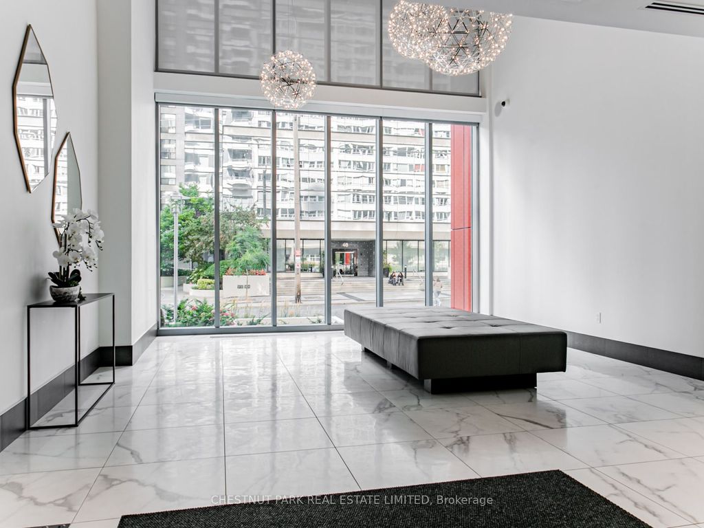 Photo of 25 Holly Street #1901, Toronto, ON M4S 0E3 (MLS # C12394758)