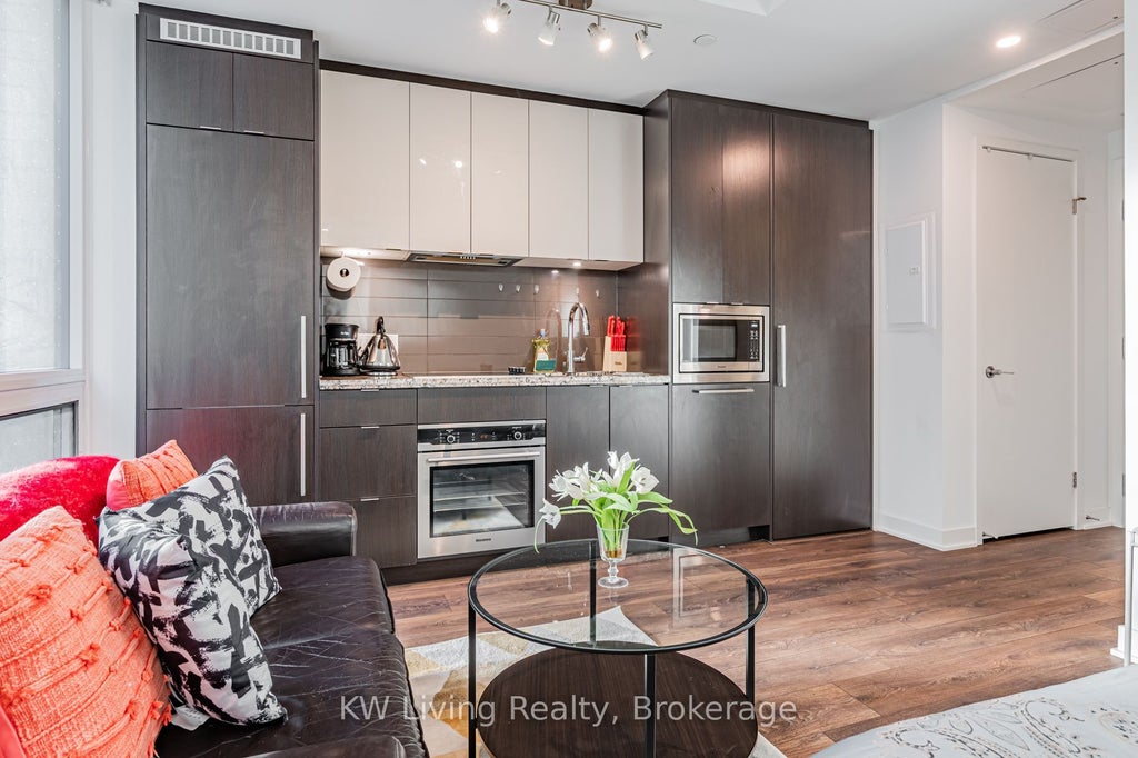 Photo of 115 Blue Jays Way #520, Toronto, ON M5V 0N4 (MLS # C13738494)
