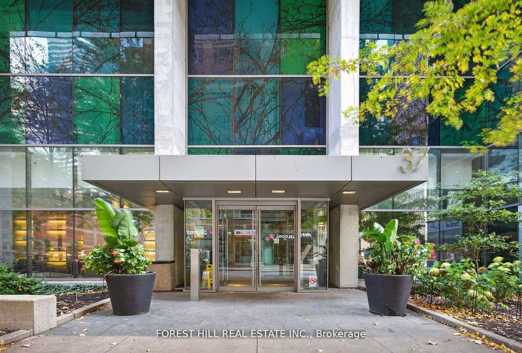 Photo of 37 Grosvenor Street #3109, Toronto, ON M4Y 3G5 (MLS # C12630048)