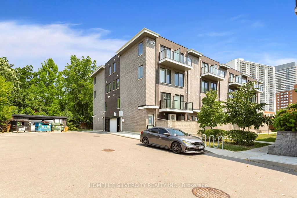 Photo of 2063 Weston Road #15, Toronto, ON M9N 1X7 (MLS # W12429477)