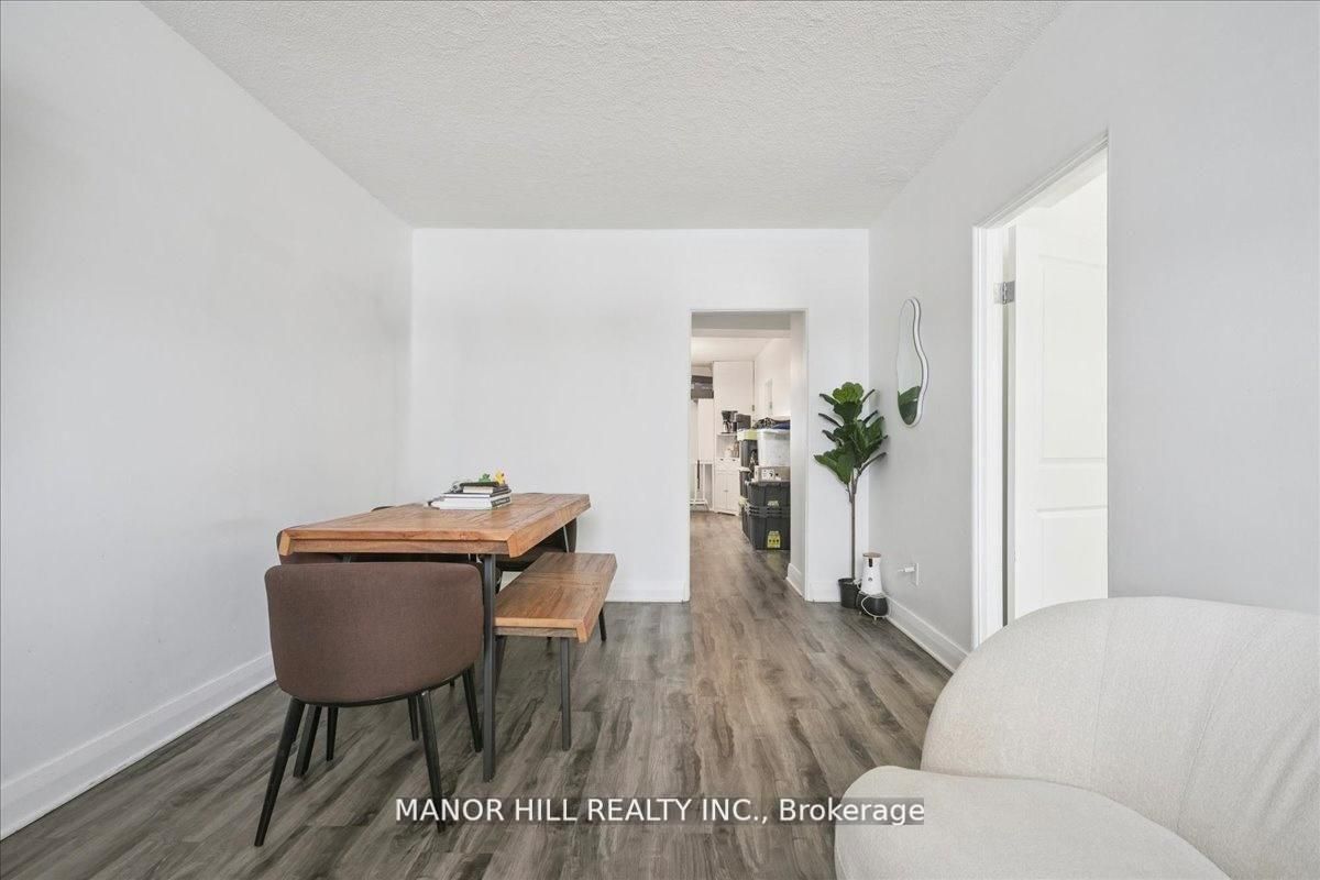 929 Lakeshore Road E #2