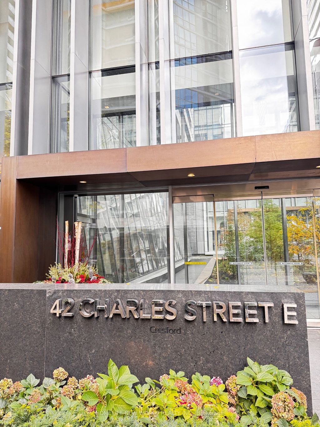 Photo of 42 Charles Street E #2202, Toronto, ON M4Y 0B7 (MLS # C12526872)