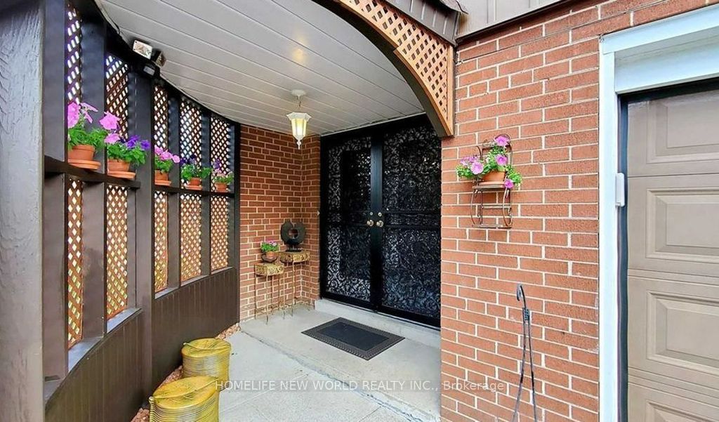 Photo of 58 Marathon Crescent, Toronto, ON M2R 2L7 (MLS # C12475216)