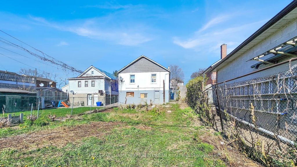 Photo of 66 Kane Avenue, Toronto, ON M5M 3M7 (MLS # W12799912)