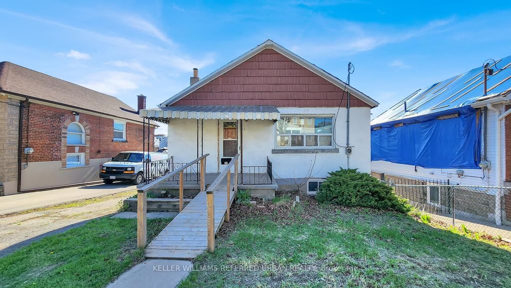 Photo of 66 Kane Avenue, Toronto, ON M5M 3M7 (MLS # W12799912)