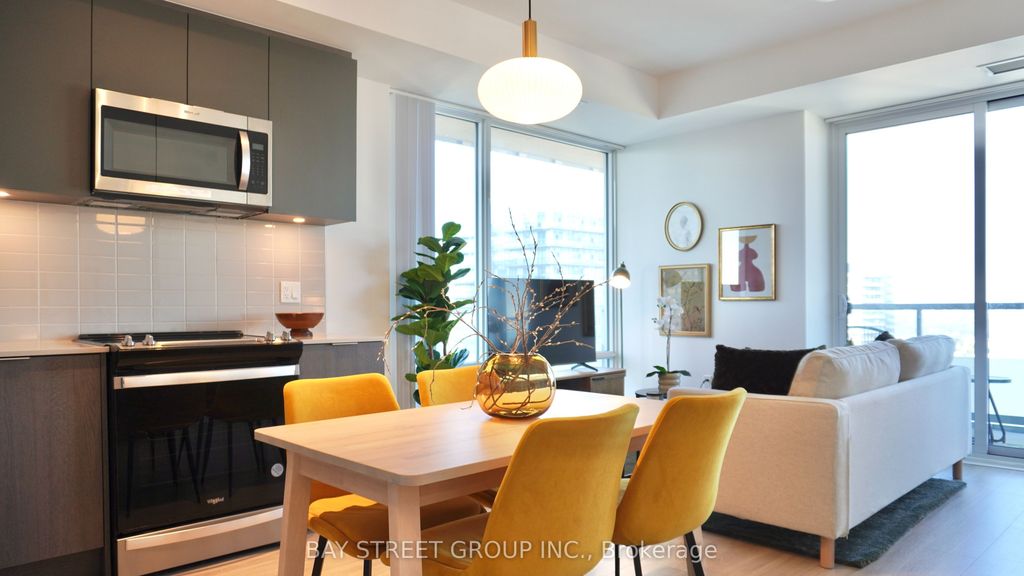 Photo of 50 Dunfield Avenue #3219, Toronto, ON M4S 0E4 (MLS # C12411075)