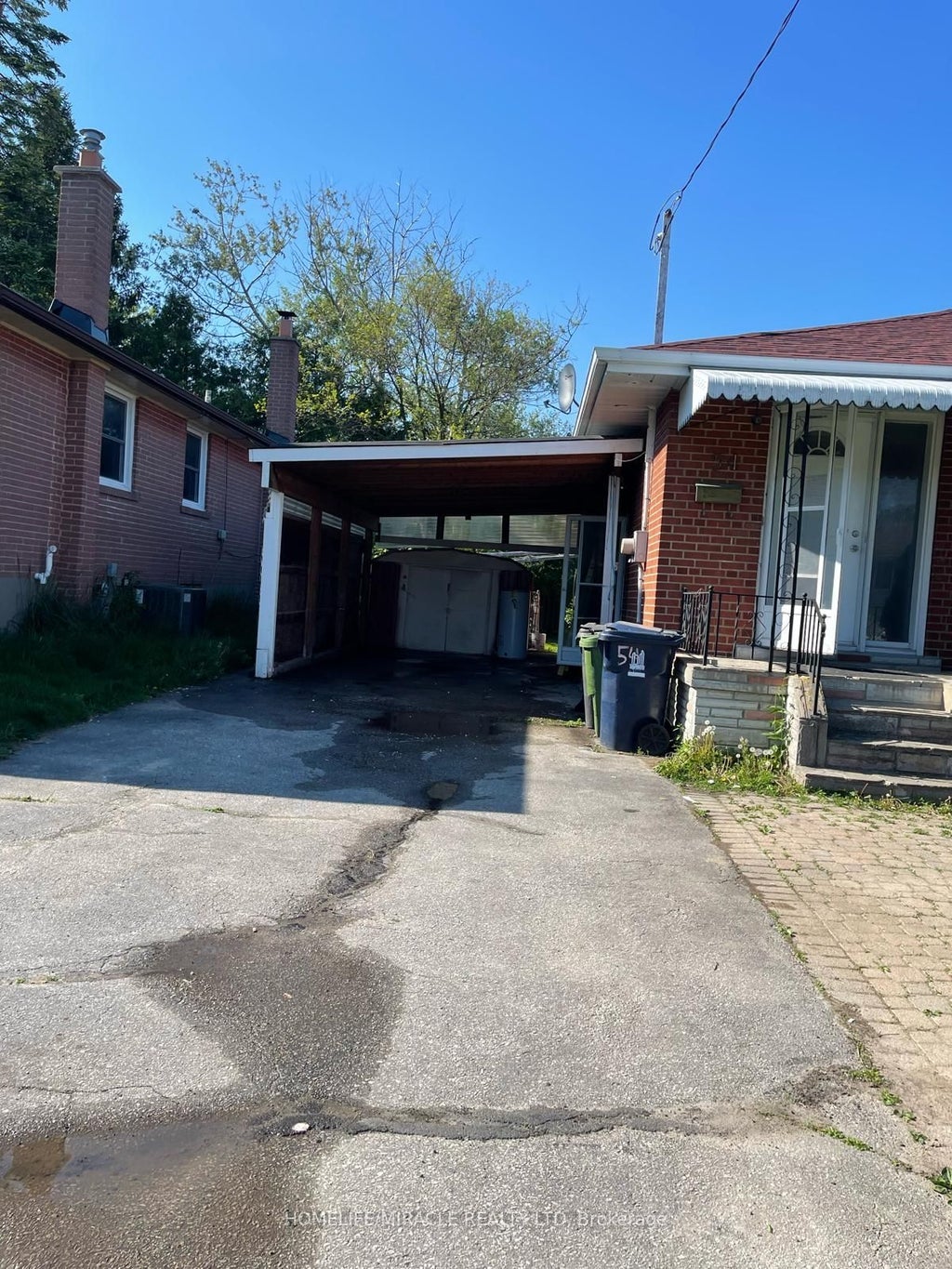 Photo of 54 Medina Crescent, Toronto, ON M1K 4B7 (MLS # E14016168)