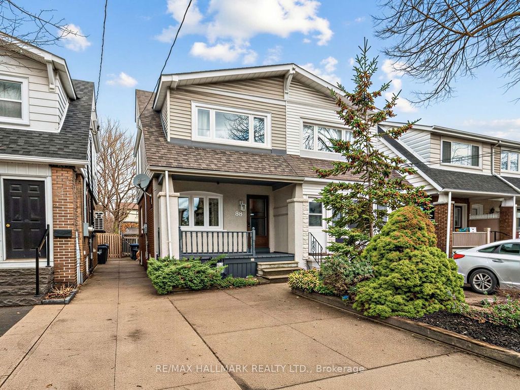 Photo of 86 Mortimer Avenue, Toronto, ON M4K 2A1 (MLS # E12995534)