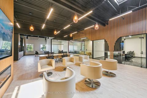 320 Matheson Boulevard W 211-C Mississauga ON L5R 0H2