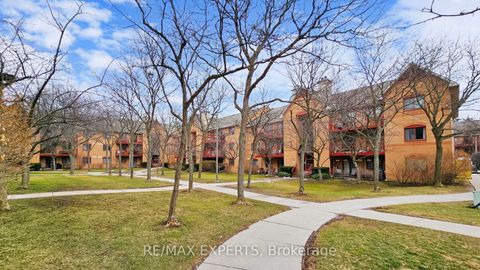 1508 Pilgrims Way 814 Oakville ON L6M 3H1