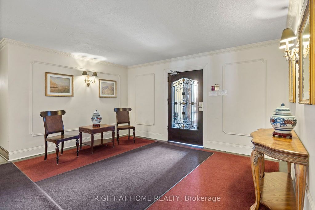 Photo of 100 Oriole Parkway #108, Toronto, ON M5P 2G8 (MLS # C12374496)