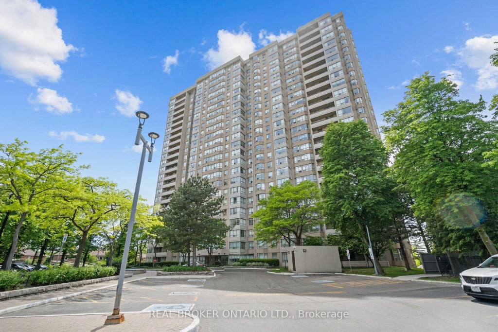 Photo of 30 Malta Avenue #1603, Brampton, ON L6Y 4S5 (MLS # W13476872)