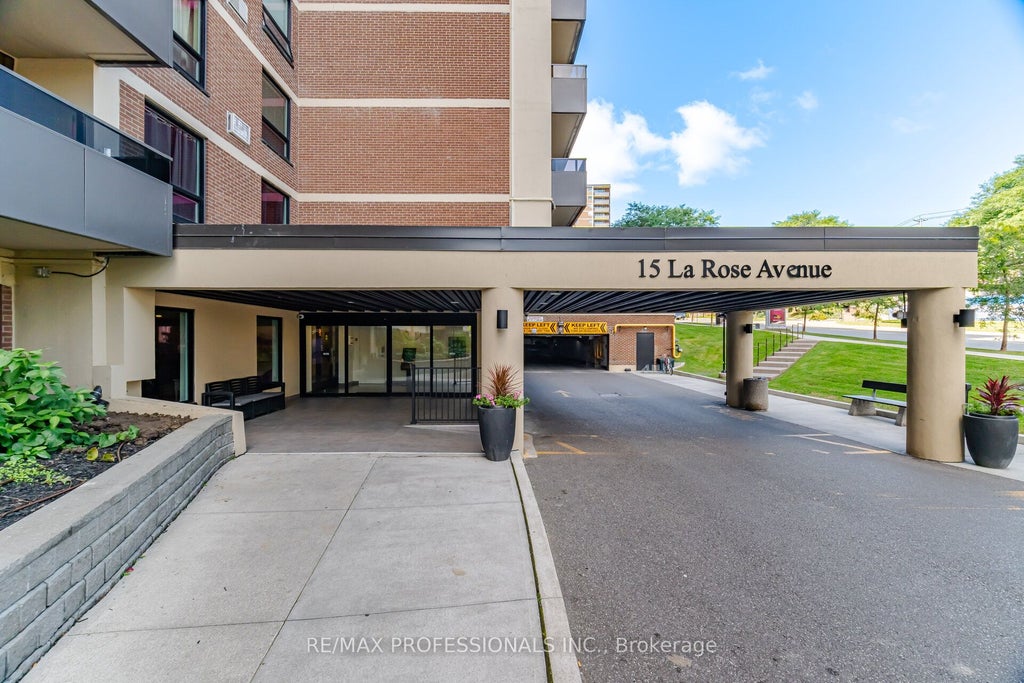 Photo of 15 La Rose Avenue #902, Toronto, ON M9P 1A7 (MLS # W13713344)