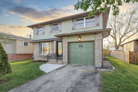 35 Rostherne Crescent London South ON N6E 1Y3