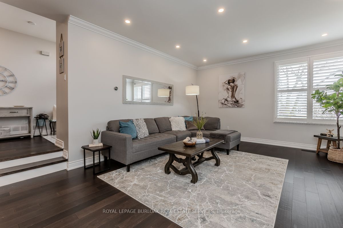 2360 Cavendish Drive