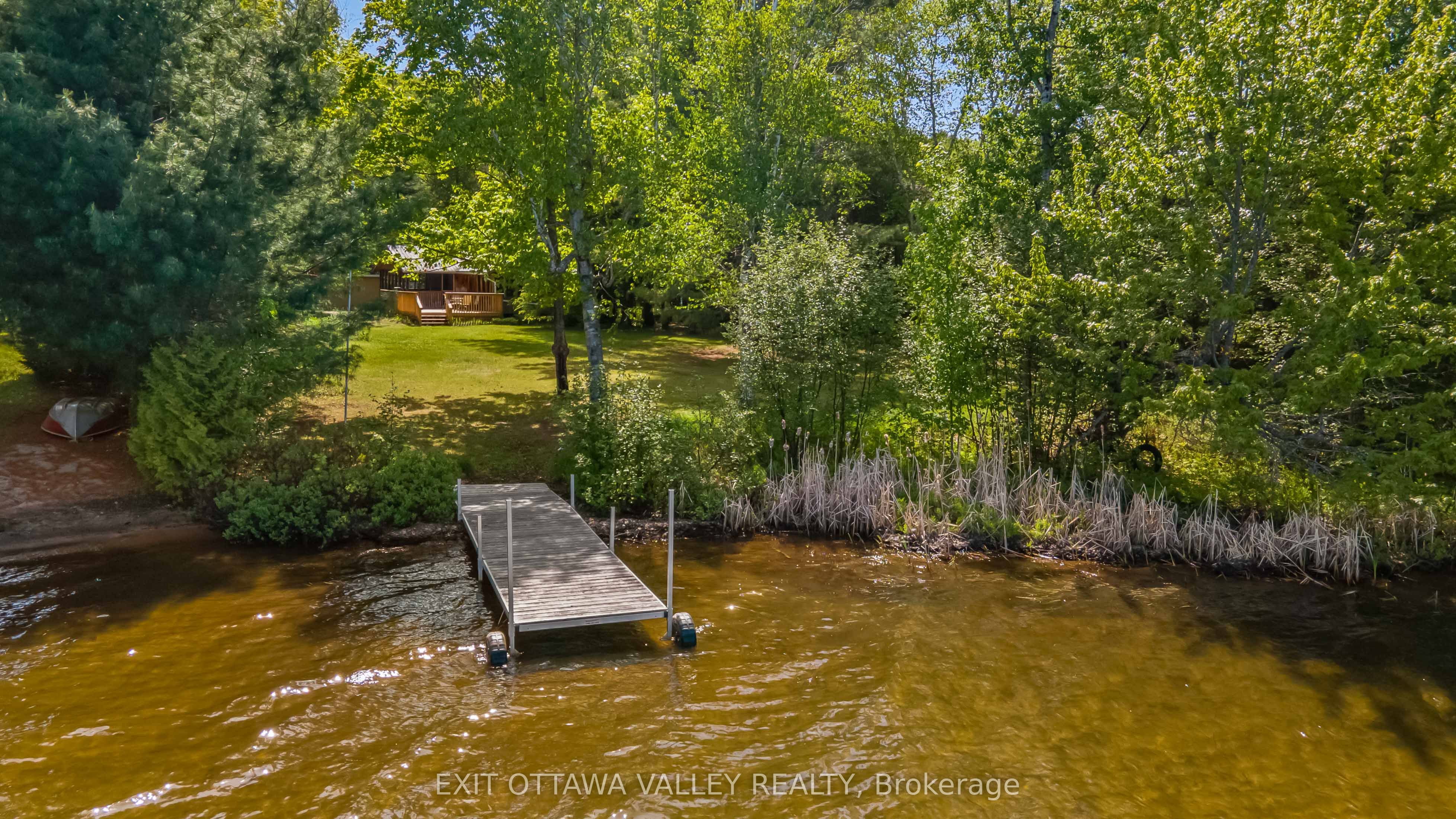 112 Arbor Vitae Road - Photo 2