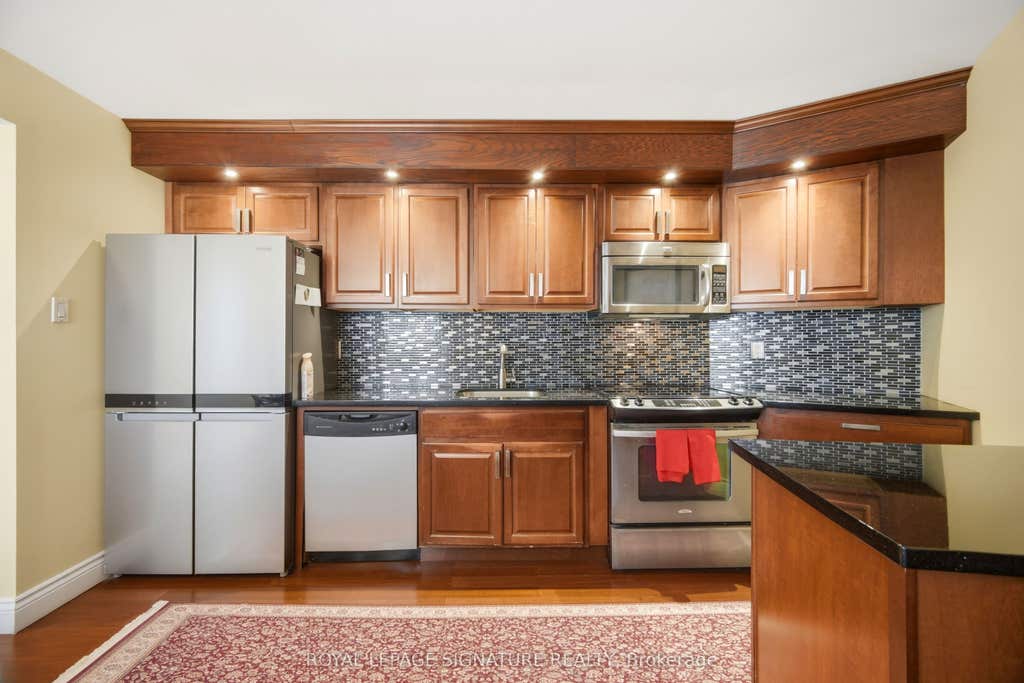 Photo of 288 Mill Road #D20, Toronto, ON M9C 4X7 (MLS # W13475118)