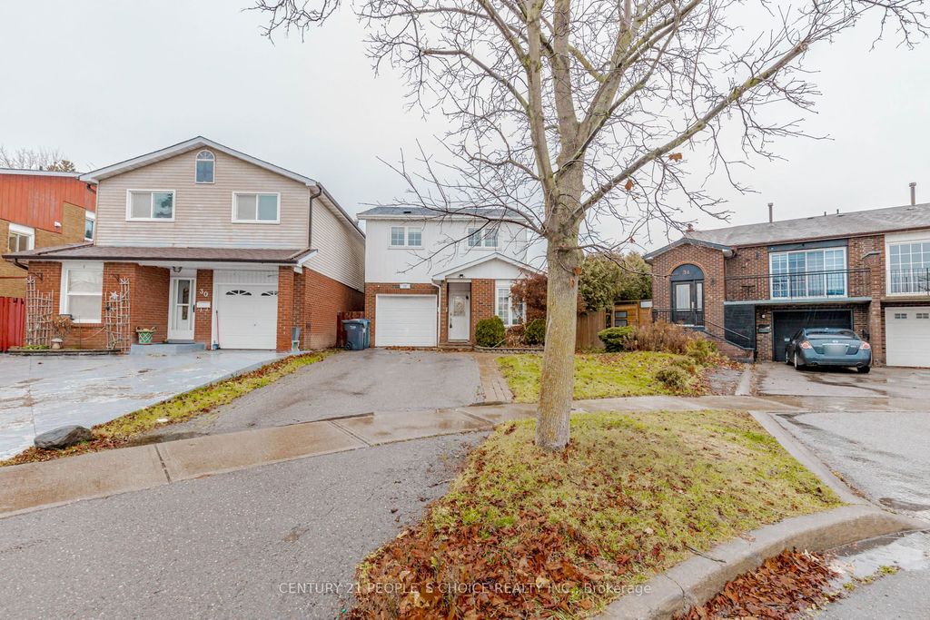 Photo of 32 Elderwood Place, Brampton, ON L6V 3N3 (MLS # W12651968)