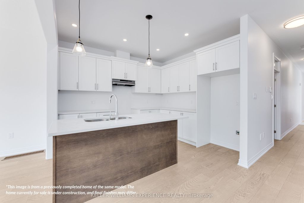 Photo of 36 Sagewood Avenue, Barrie, ON L9J 0K5 (MLS # S13152302)