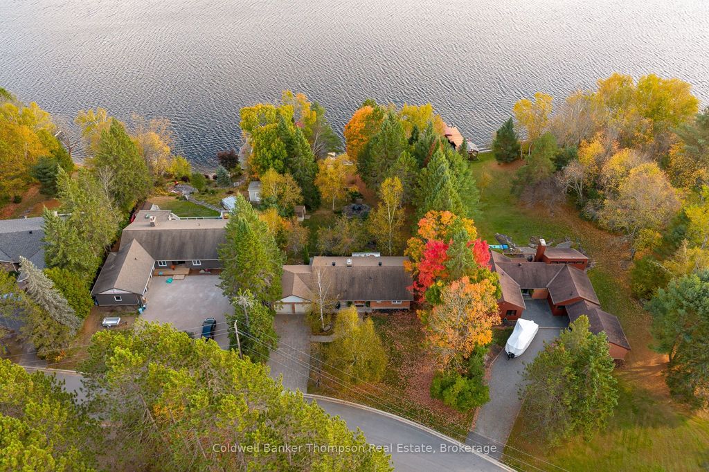 Photo of 281 Echo Bay Road, Huntsville, ON P1H 1R4 (MLS # X12450652)