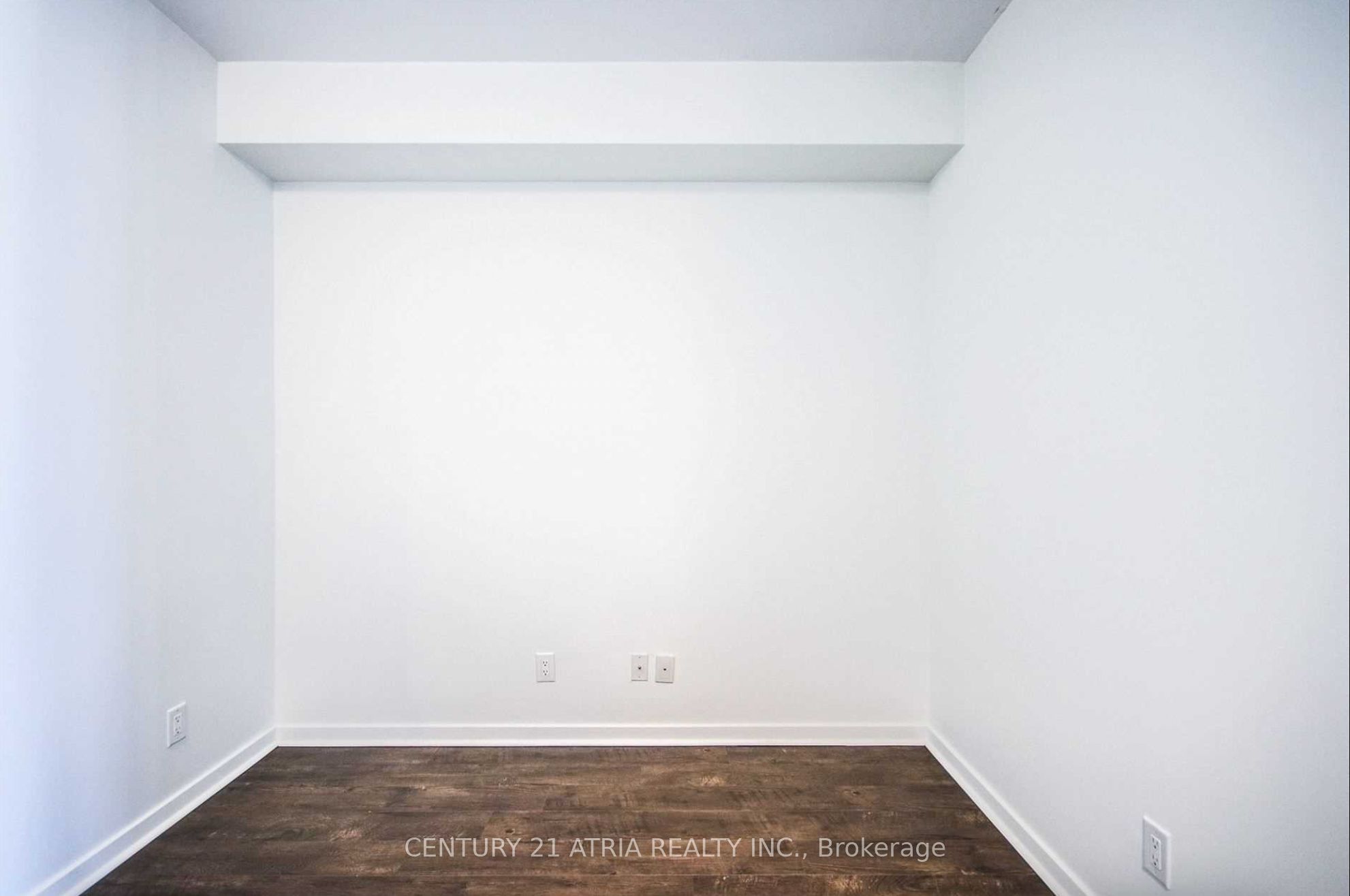 105 The Queensway Avenue 2801